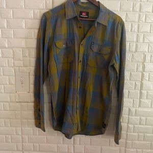 Quicksilver men’s long sleeve button down shirt p1